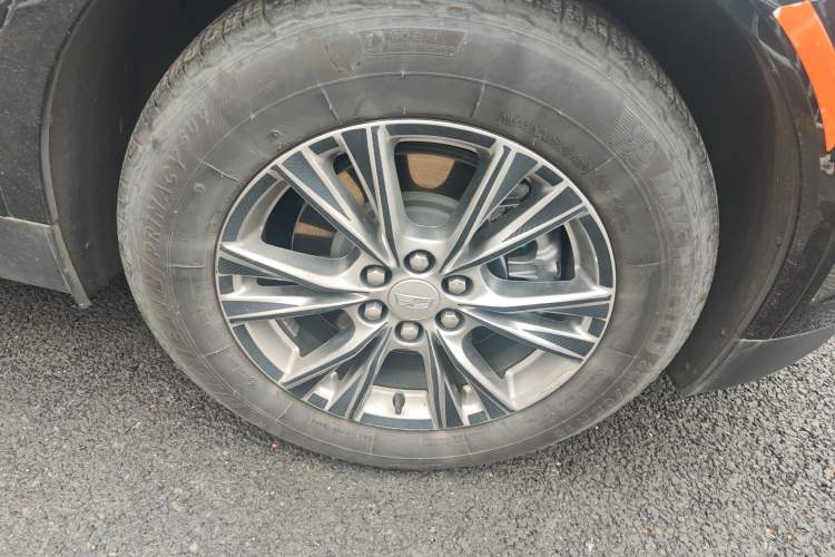 Used Cadillac XT5 2022 2.0T Two-Wheel Drive Luxury Version
