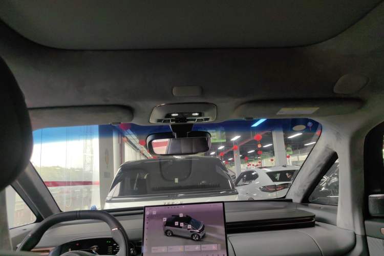 Used Zeekr MIX 2025 Intelligent Driving Version
