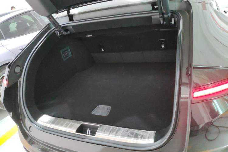 Used Avatr 12 2025 Ultra Extended-Range Edition
