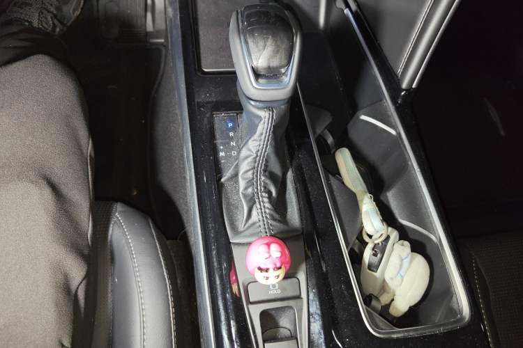 Used Toyota Camry 2024 2.0G Prestige Edition Gear Lever