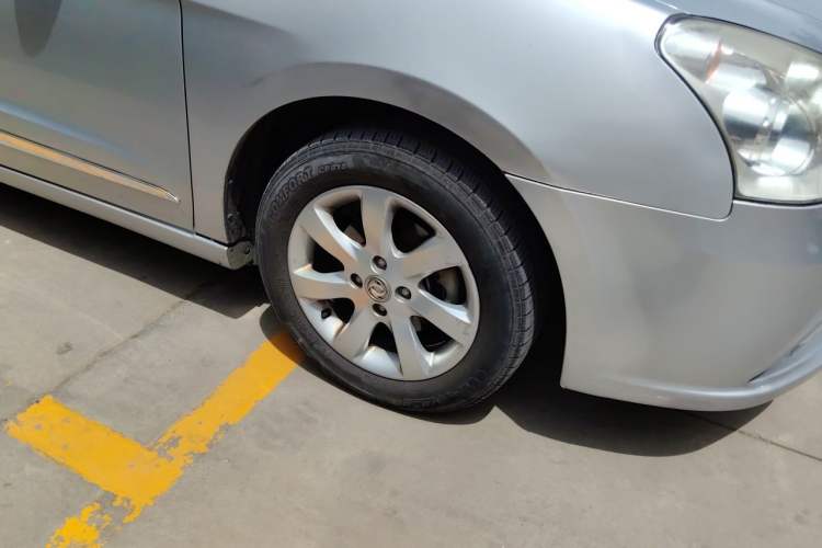Used Dongfeng Aeolus A60 2014 1.6L Manual Luxury Model

