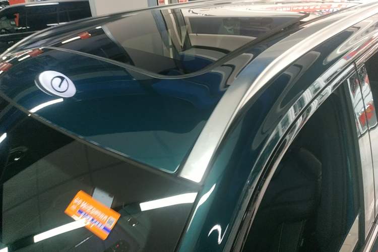 Used GAC Trumpchi ES9 2024 PHEV with 143 km Max Roof