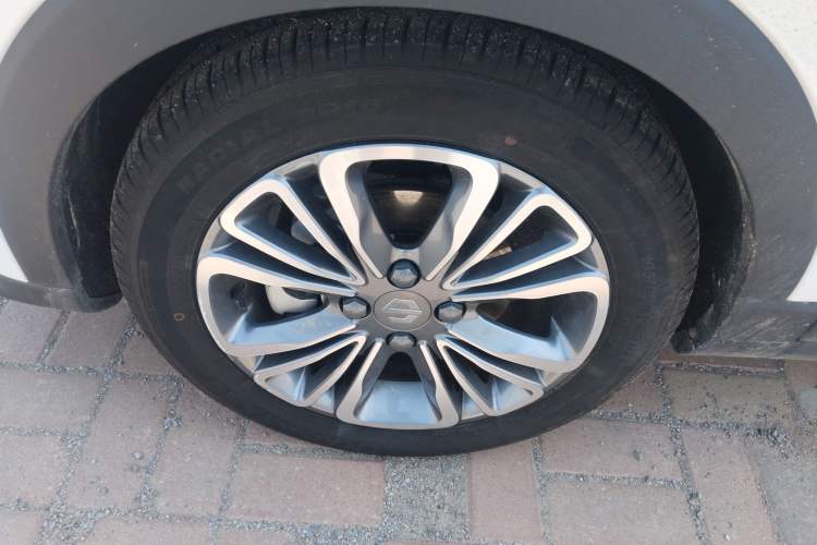 Used Leapmotor T03 2024 403 Comfort Edition Left Front Wheel Hub