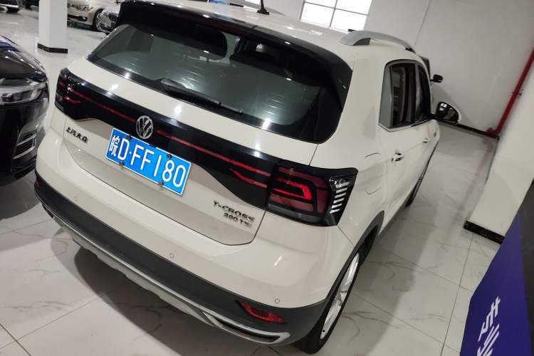Used Volkswagen T-Cross 2019 280TSI DSG Comfort Edition Rear Right 45 Deg