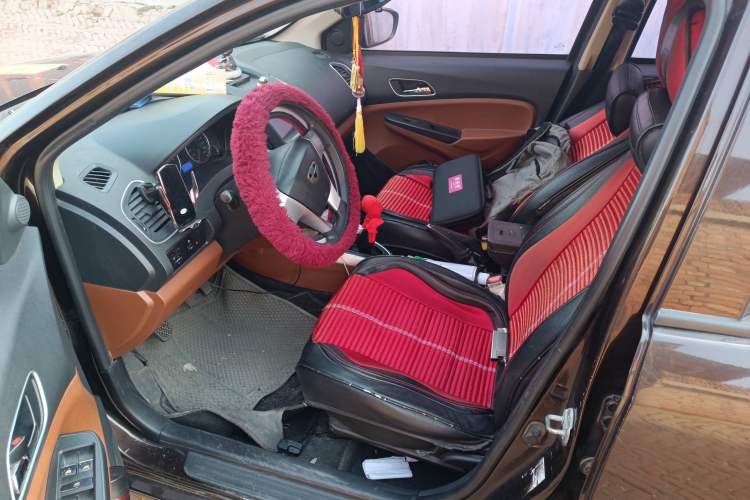 Used Geely Auto Diamond 2016 1.5L Manual Entry-Level Trim