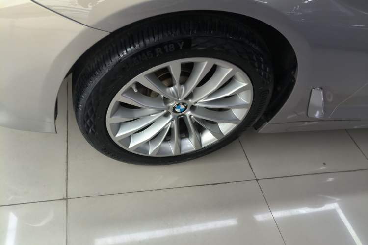 Used BMW 5 Series 2020 530Li Leading Edition Luxury Package
