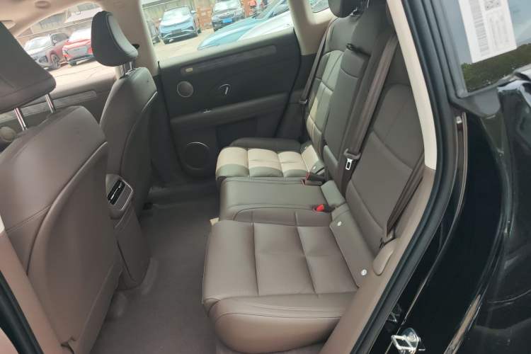 Used IM LS6 2026 Model Range-Extending 66 Max+ Left Rear Seat