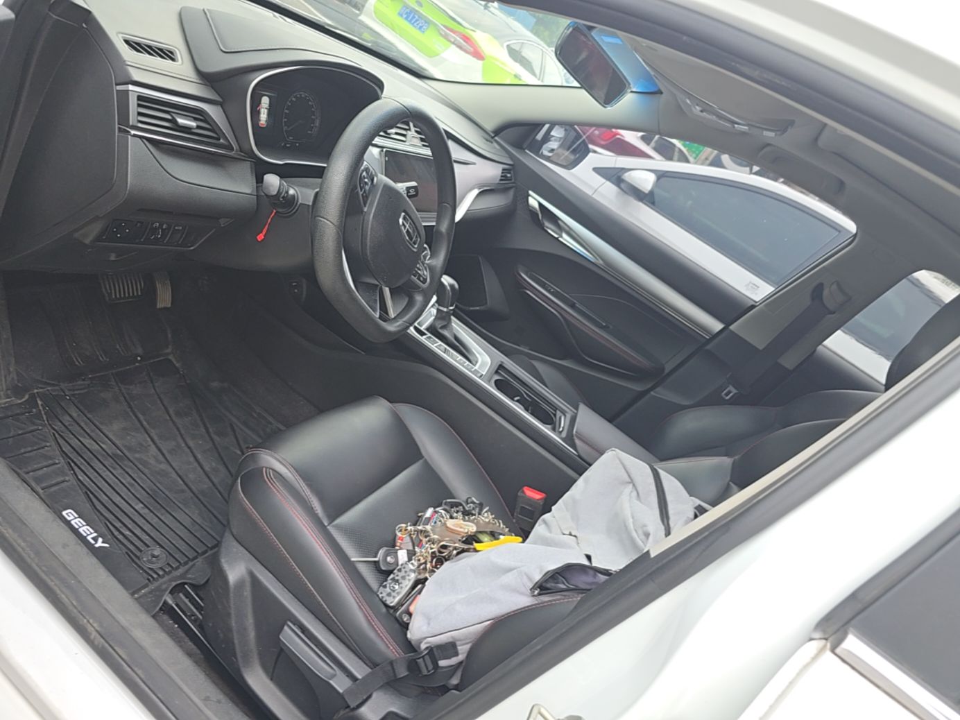 Vordere Reihe im Auto