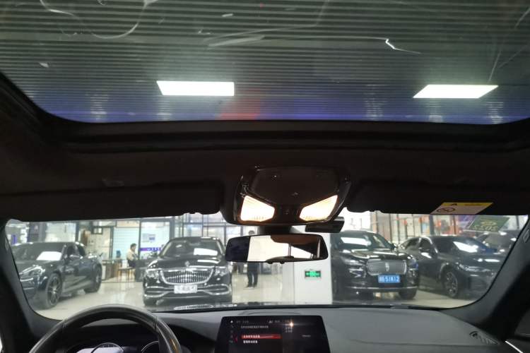 Used BMW 5 Series 2018 530Li Luxury Edition M Sport Package
