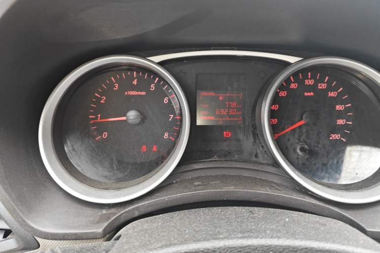 Used Wuling Hongguang 2021 1.5L Revised S Standard Version with Electric Power Steering LAR