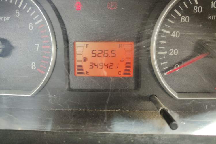 Used FORTHING Lingzhi 2014 M3 1.6L 7-seater Standard Model
