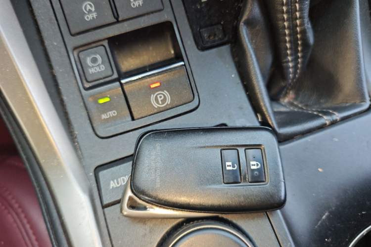 Used Lexus NX 2015 200 Front-Wheel Drive X-Trail SE Edition Vehicle Key