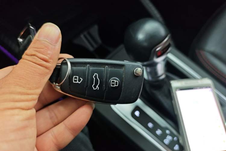 Used Audi Q2L 2020 35 TFSI Fashion Dynamic Model
