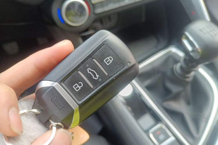 Used Dongfeng Aeolus AX7 2021 1.5T Manual ZhiXiang Edition