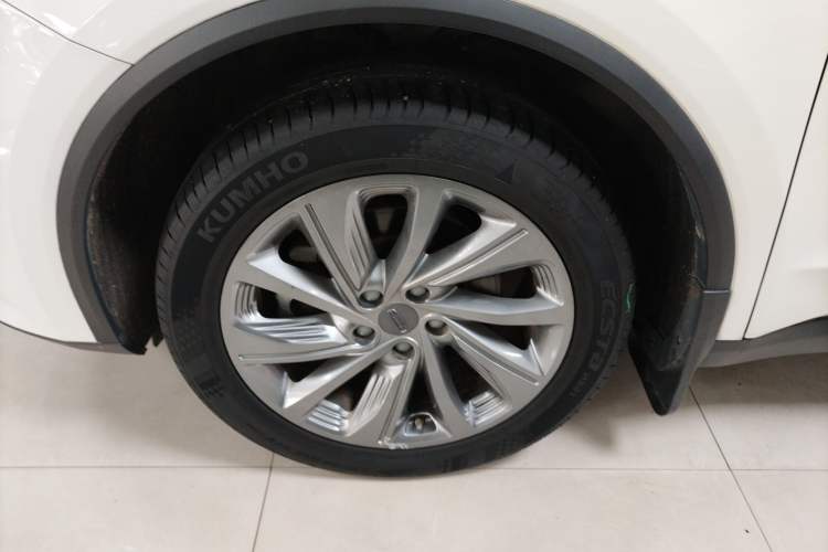 Used Geely Auto Jiajie 2021 1.8TD DCT Luxury Model Left Front Wheel Hub
