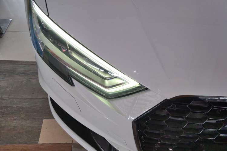 Used Audi A3 2018 30th Anniversary Edition Sportback 35 TFSI Ambition Model Right Front Headlight