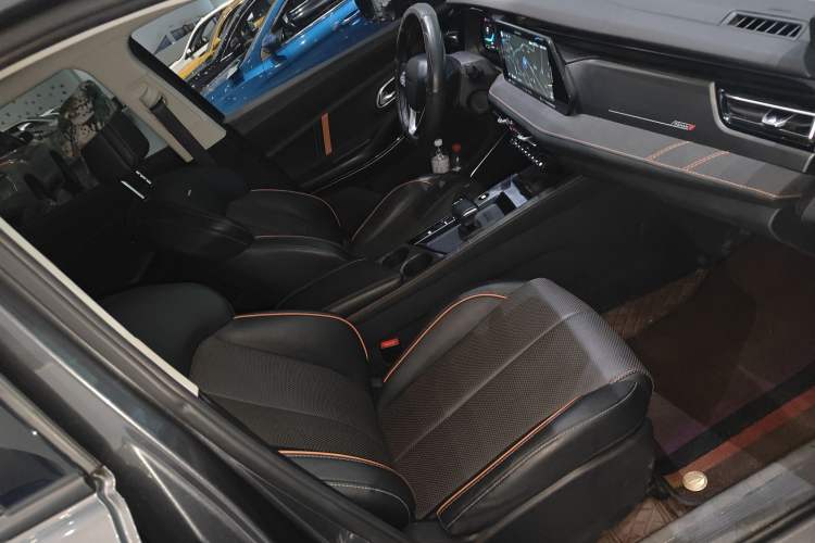 Used Oshan X7 PLUS 2022 1.5T Blue Whale Edition Automatic Geeker Flagship Model
