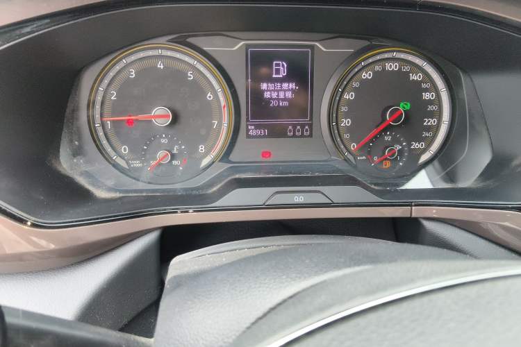 Used Volkswagen Tharu 2019 330TSI Four-Wheel Drive Luxury Edition China VI Standard Odometer Close Up