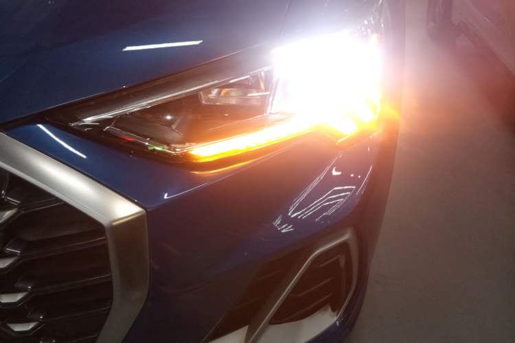 Used Audi Q3 2020 35 TFSI Ambition Dynamic Edition Left Front Headlight