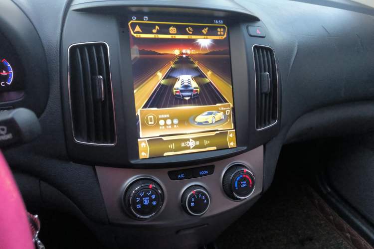 Used Hyundai Celesta 2011 1.6L Automatic Comfort Edition
