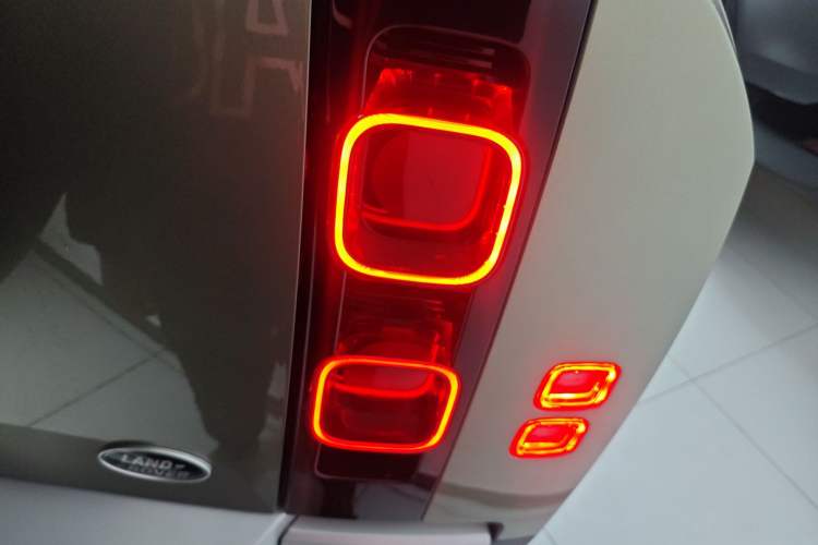 Used Land Rover Defender 2020 110 P400 HSE
