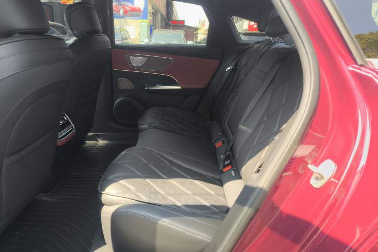 Used Chery Fulwin A9L 2025 Model, Four-Wheel Drive High-Energy Peak Edition
