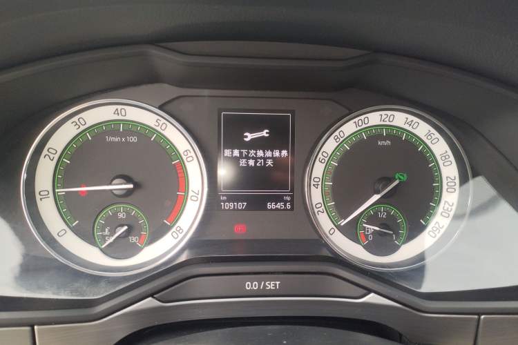 Used Skoda Superb 2018 TSI330 DSG Comfort Edition China V Standard Instrument Cluster