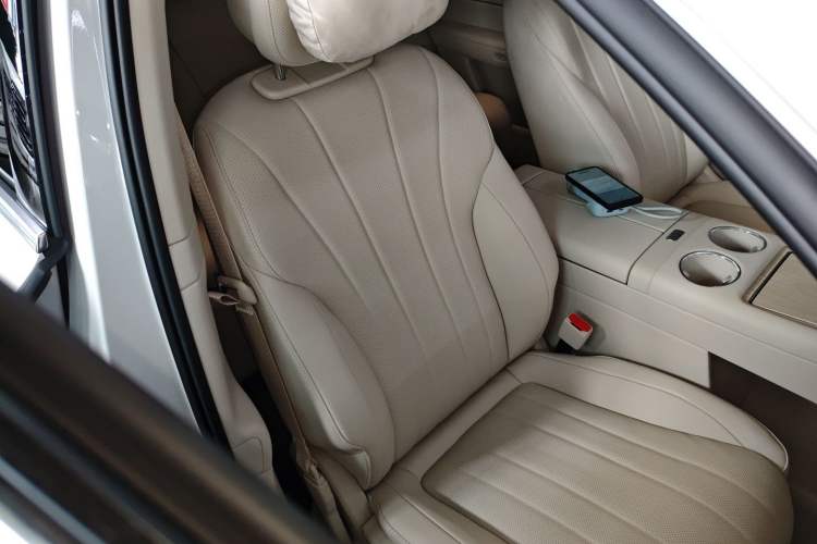 Used Hima AITO M8 2025 Extended-Range Max+ Version 53.4 kWh 5-Seater Edition
