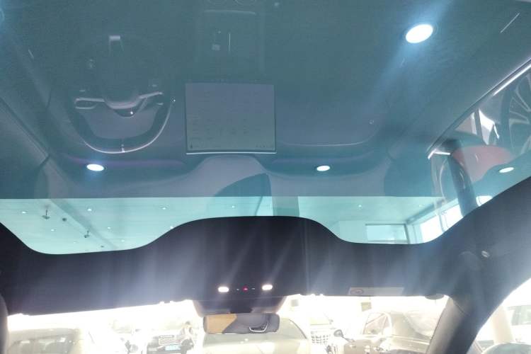 Used Xiaomi Auto YU7 2025 Ultra-Long Range High-Performance All-Wheel-Drive Max Edition