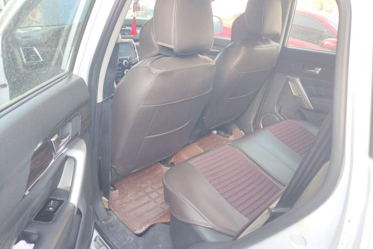 Used Haval H2 2016 Red-Label 1.5T Automatic Two-Wheel Drive Luxury Model