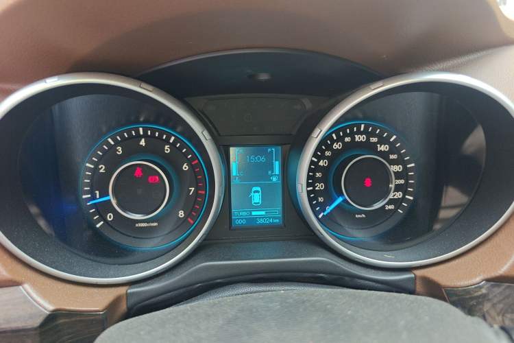 Used BAIC Weiwang S50 2016 1.5T Manual Joyful Luxury Edition
