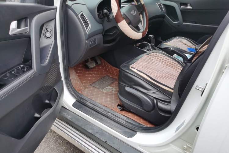 Used Hyundai ix25 2015 1.6L Automatic Two-Wheel Drive Smart GLS Trim