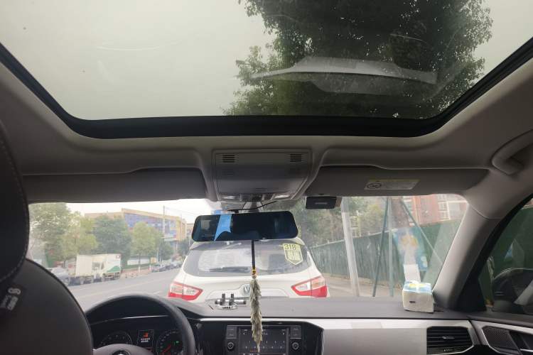 Used Volkswagen Tayron 2019 Teramont Edition 280TSI Two-Wheel Drive Luxury Model China VI Standard Headliner