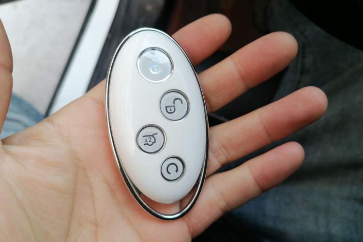 Used BYD Yuan New Energy 2018 EV360 Smart Connect Cool Edition Vehicle Key