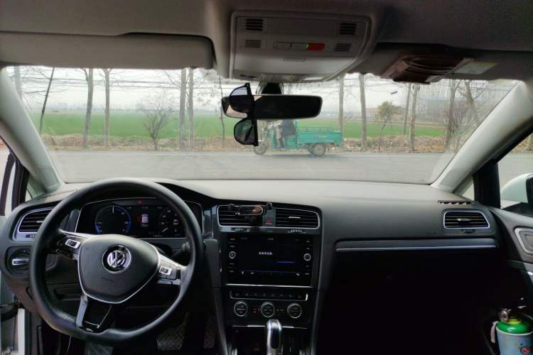 Used Volkswagen Golf New Energy 2018 e-Golf Center Console