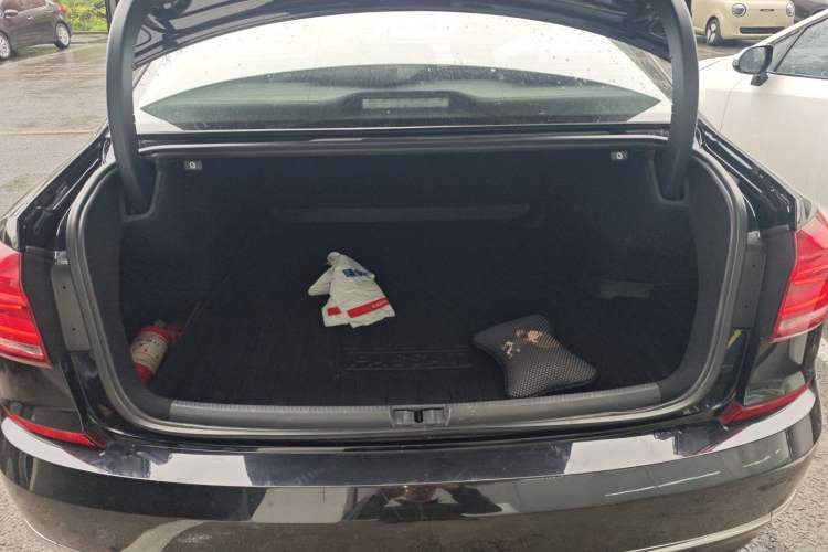 Used Volkswagen Passat 2017 330TSI DSG Luxury Edition