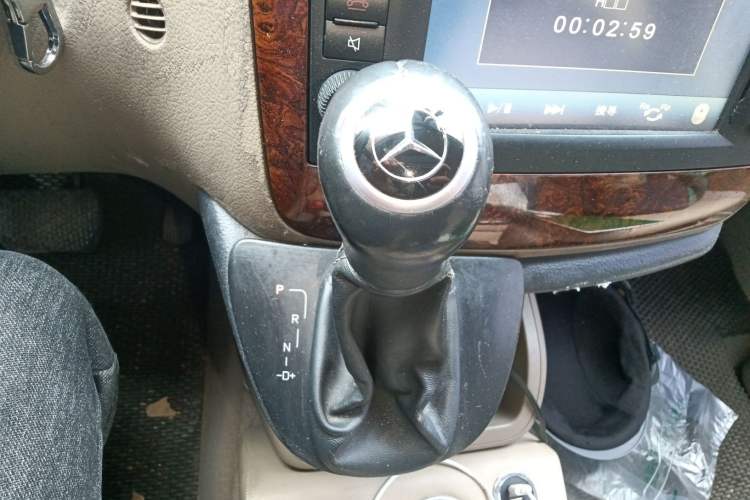 Used Mercedes-Benz Viano 2013 3.5L Haoci version Gear Lever