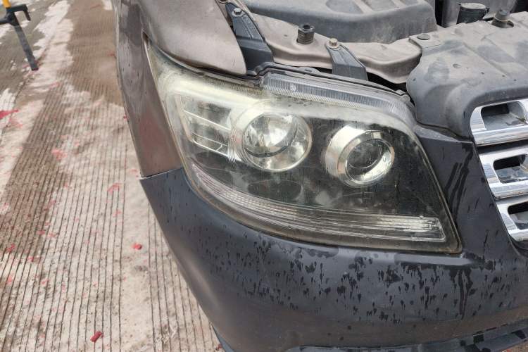 Used CHANGAN KAICHENG Ounuo S 2014 1.5L Elite Model Right Front Headlight