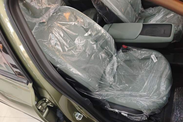 Used Dongfeng NAMMI 06 2025 401 Pro
