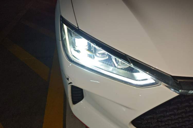 Used BYD e2 2021 Luxury Model Right Front Headlight