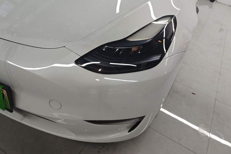 Used Tesla Model Y 2023 Long-Range All-Wheel-Drive Version Left Front Headlight