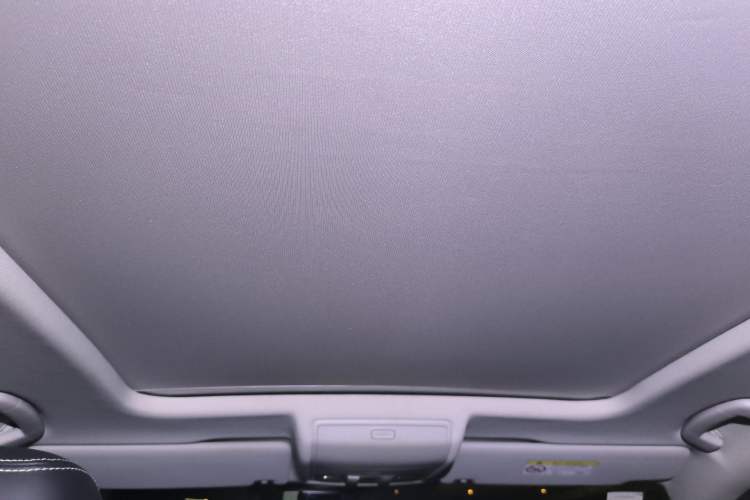 Used Skoda Kodiaq 2019 Facelifted TSI330 7-Seater Two-Wheel-Drive Luxury Enjoyment Edition China VI Standard
