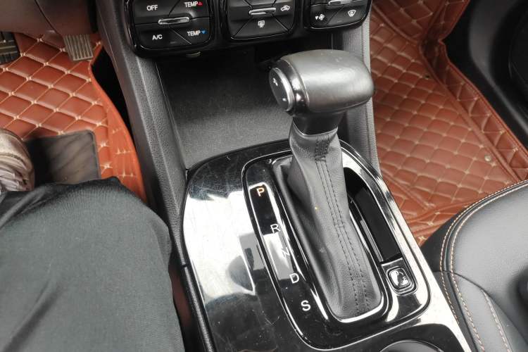 Used GAC Trumpchi GS3 2019 235T Automatic Elite Edition