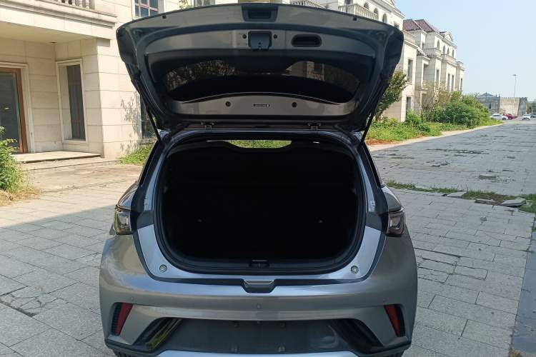 Used BYD Dolphin 2023 420 km Fashion Edition