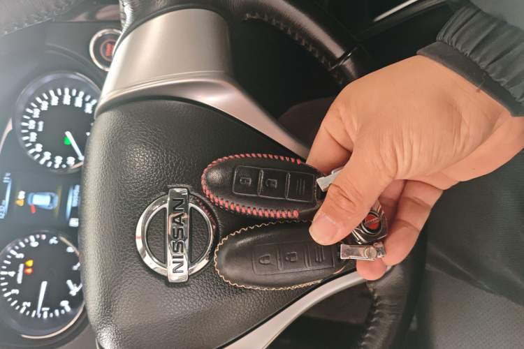 Used Nissan X-Trail 2014 2.0L CVT Comfort Edition 2WD
