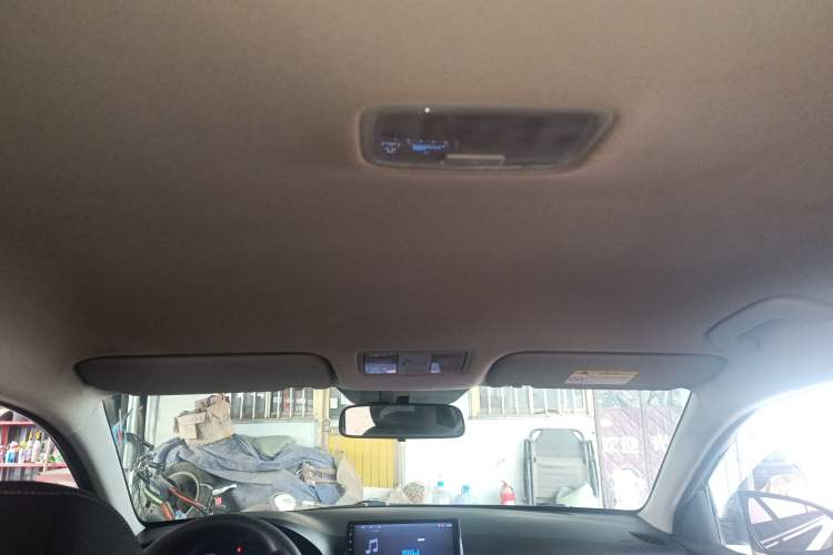 Used Hyundai Celesta 2020 1.6L Automatic GL Enjoyable Edition