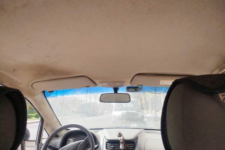 Used Chevrolet Sail 2013 Sedan 1.2L AMT Ideal Edition Headliner