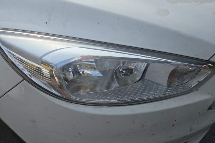 Used Ford Focus 2018 Hatchback Classic 1.6L Automatic Comfort Plus SmartDrive Edition
