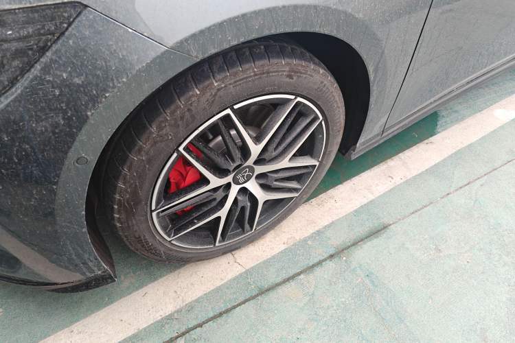 Used BYD Han L 2025 DM-p Four-Wheel-Drive LiDAR Flagship Model
