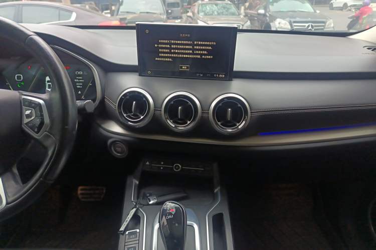 Used Wey VV6 2018 2.0T Two-Wheel Drive Flagship Version China V Standard